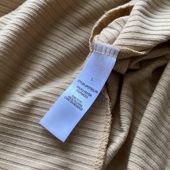 NWOT Fashion Nova tan beige collar dress medium-large - Picture 7 of 7